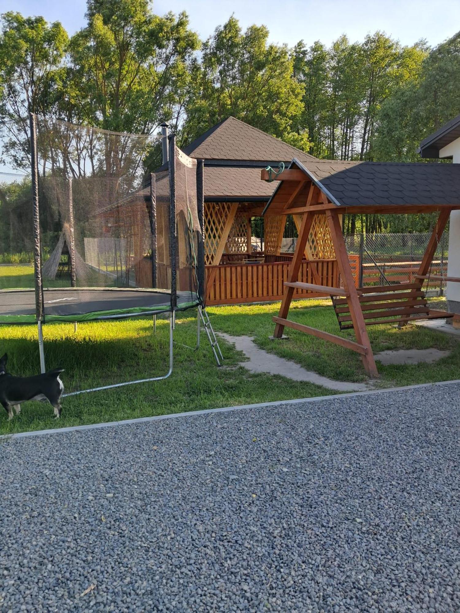 Villa Zacisze Na Roztoczu Horyniec Exterior foto